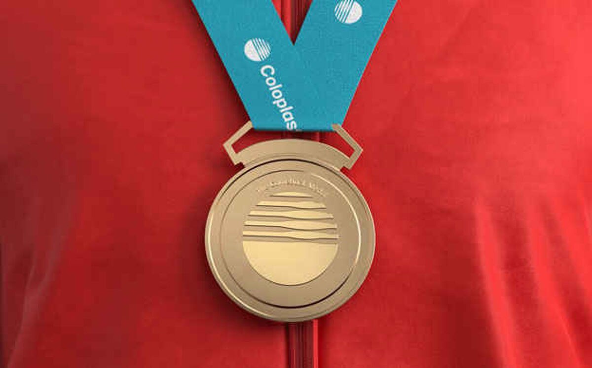 Most people wait 5,6 years <br> to win this medal.